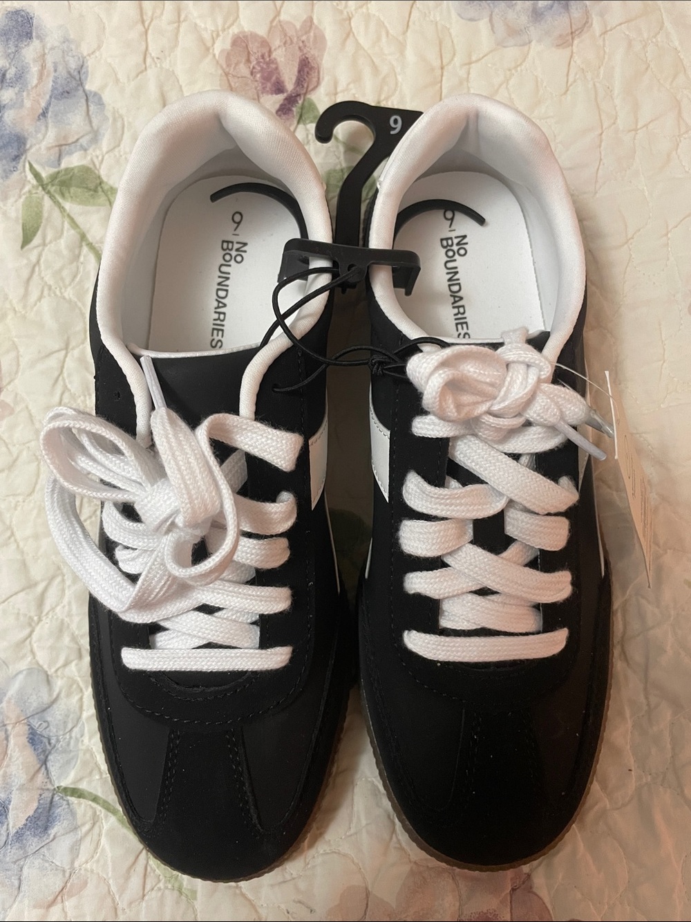 No Boundaries Black and White Lace-Up Women's Sneakers